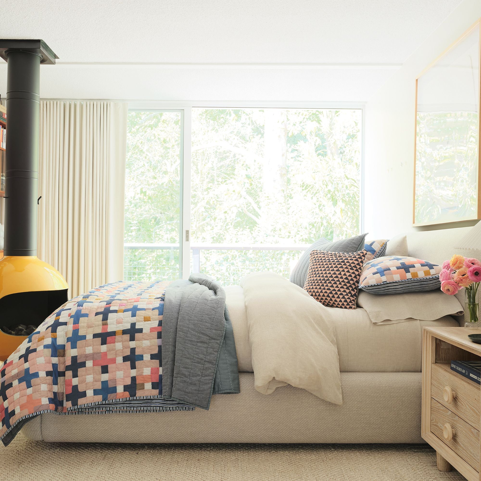 Drift King Bed (Beige)