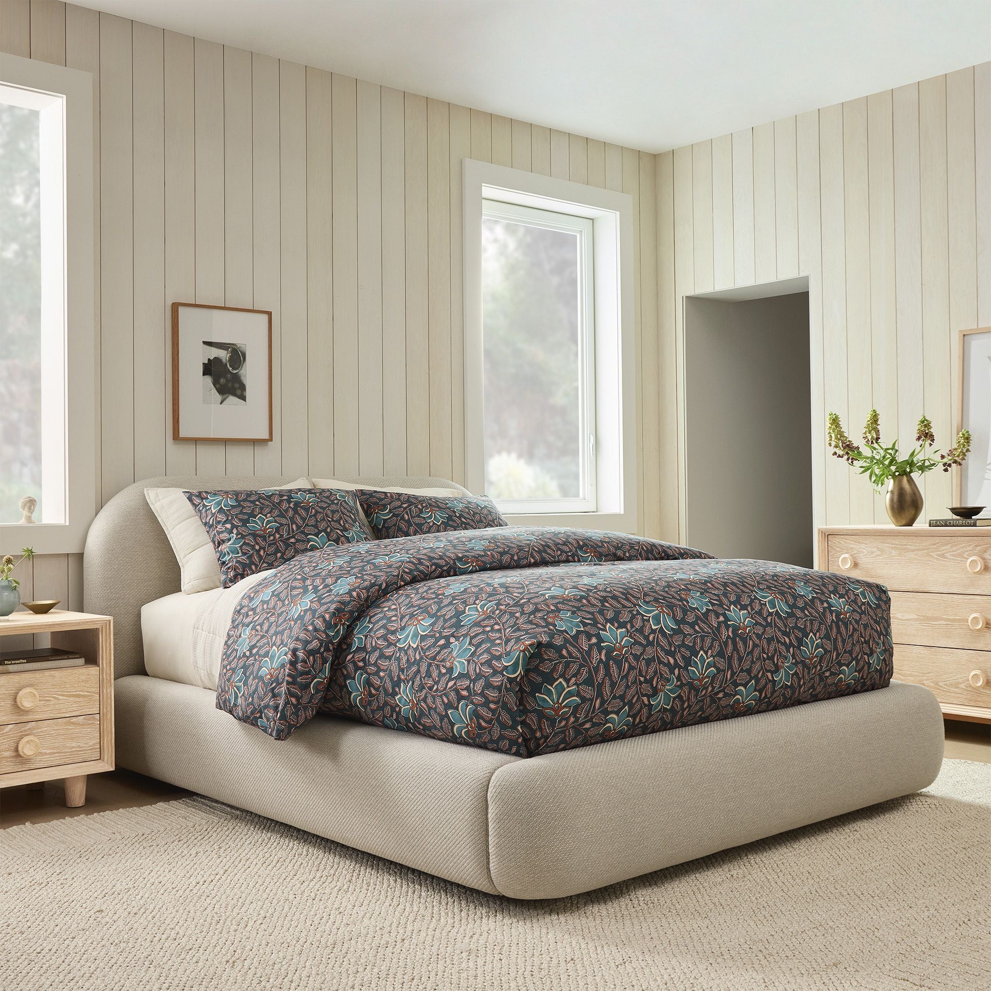 Drift King Bed (Beige)