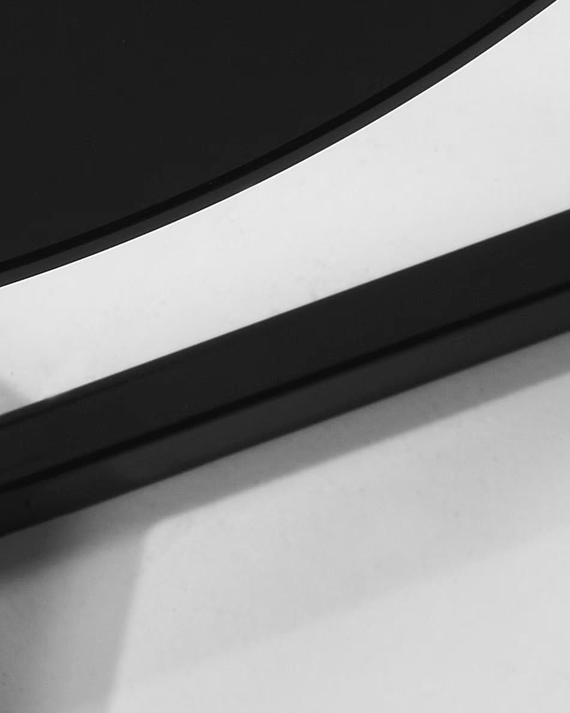 Drift side table made with glass and steel in black finish Ø 50 cm-DST1