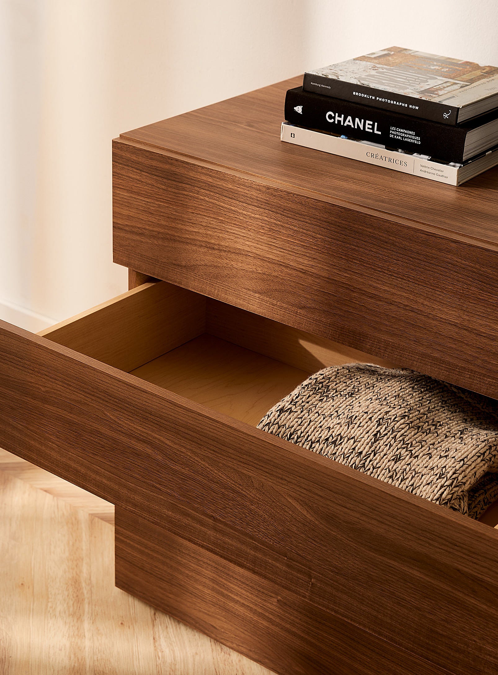 Fold Dresser (Brown)