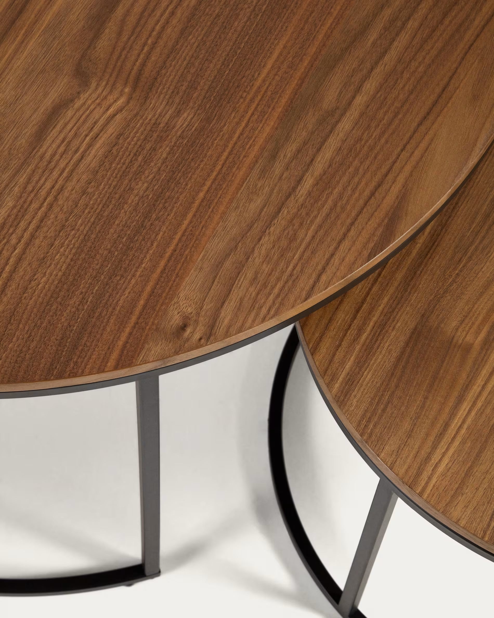Fold set of 2 round nesting side tables with oak wood veneer and painted metal structure FCT5-BB