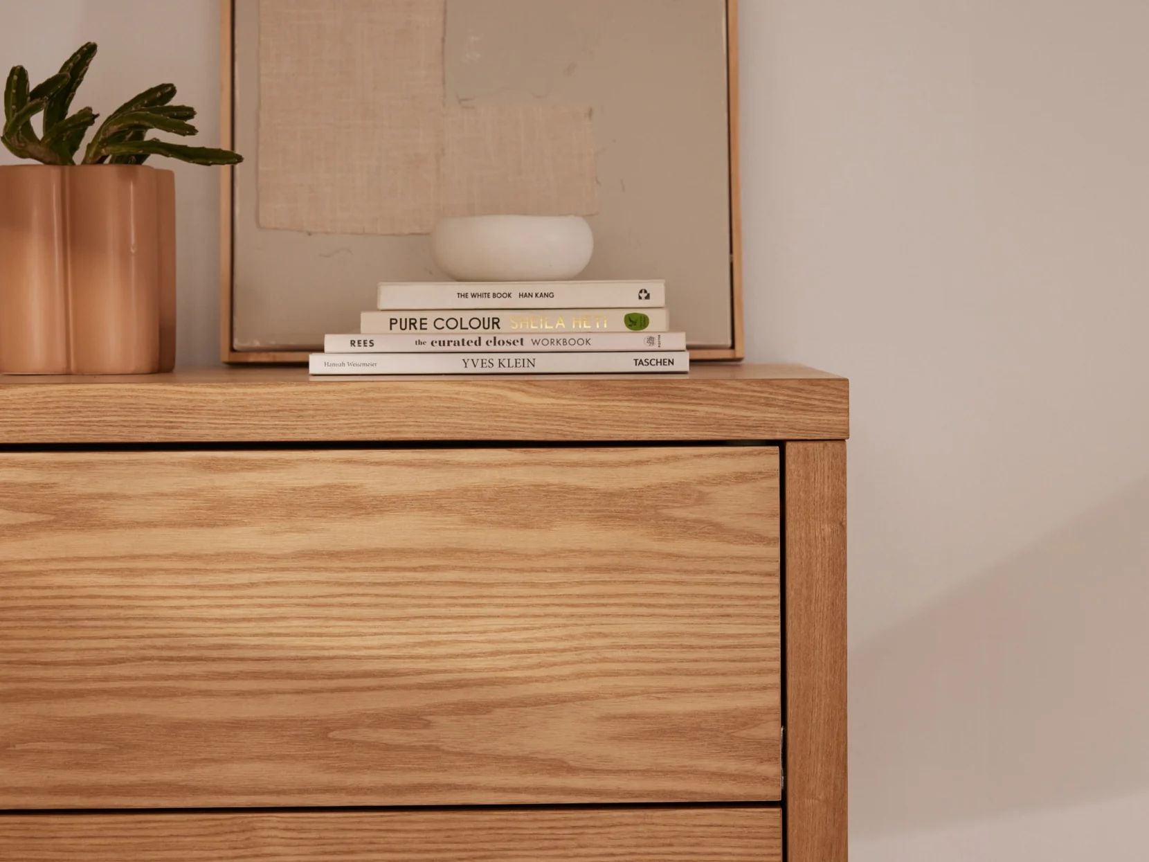 Metro Dresser
