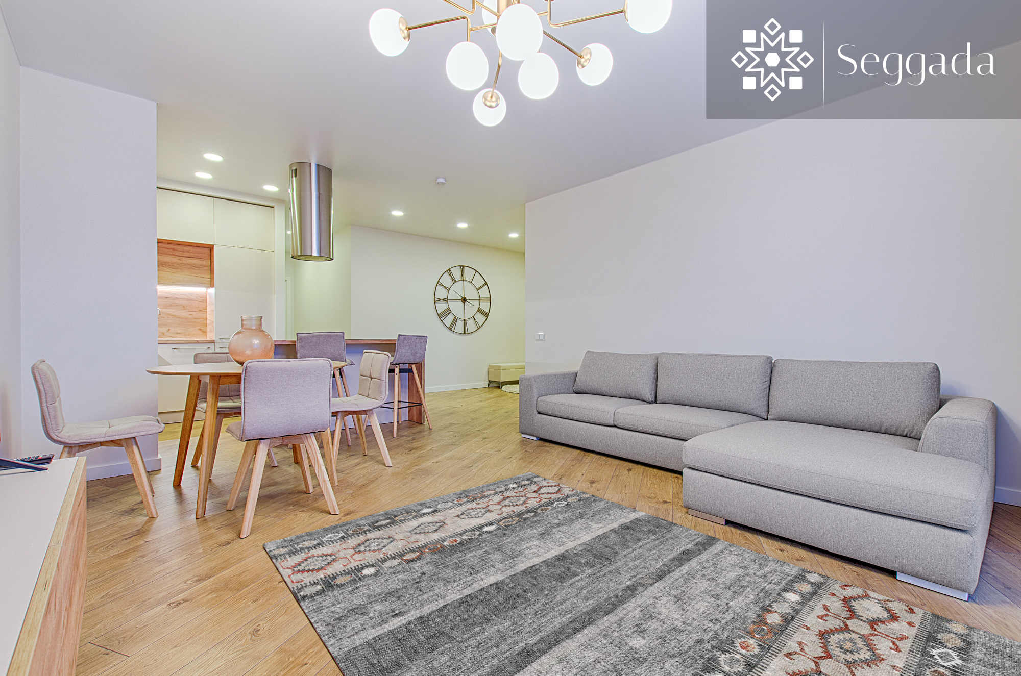 Contemporary Charm - Seggada