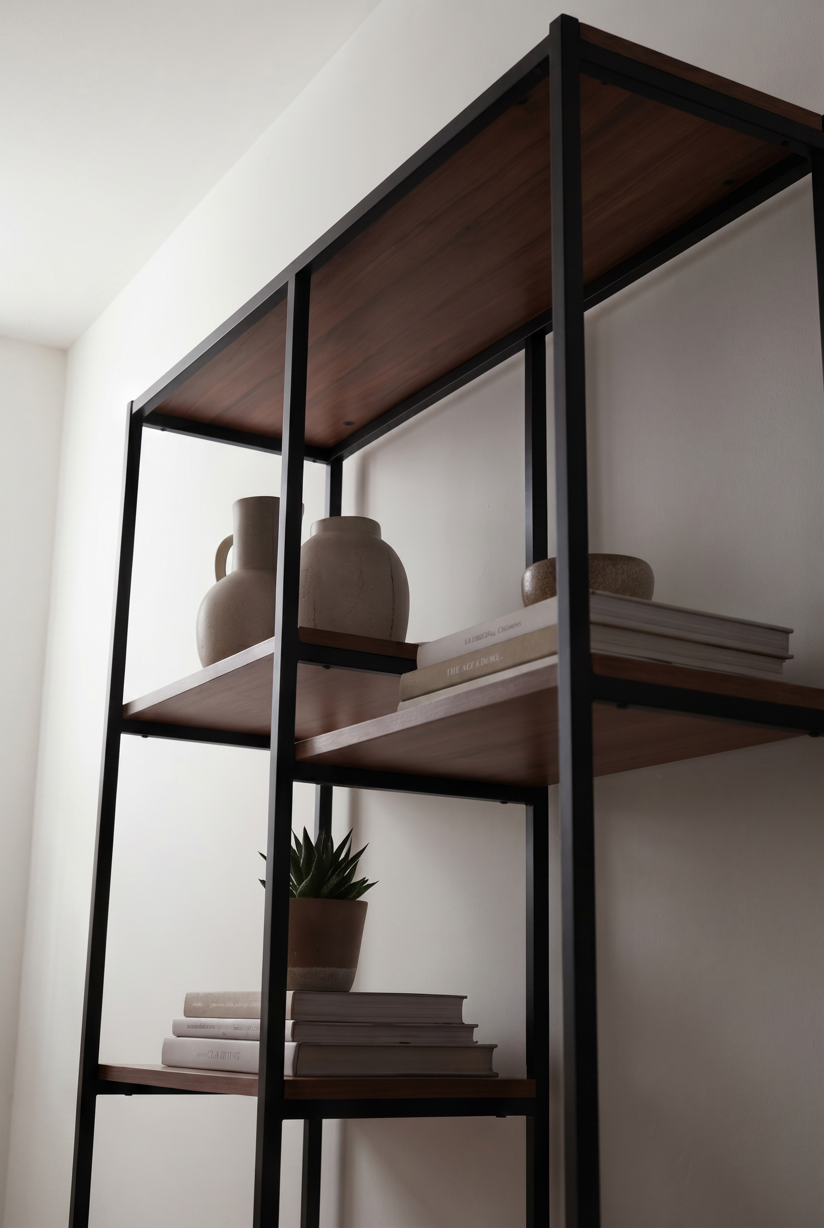 Metal Display -VDS1-BB مكتبه معدن