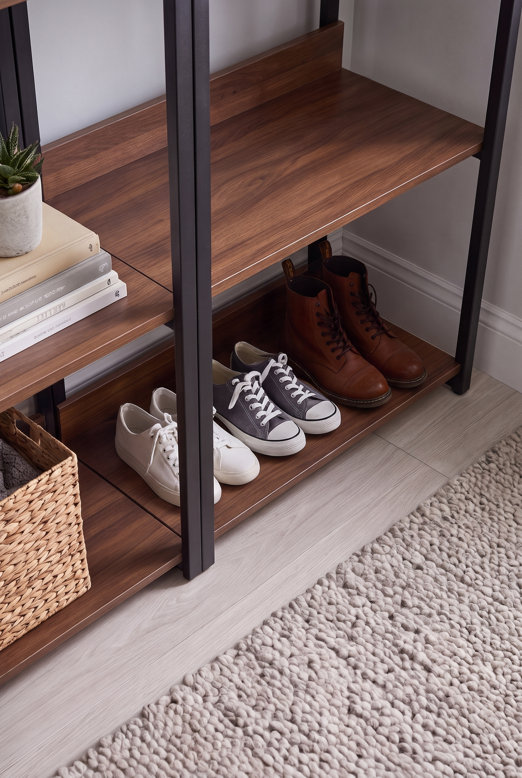 Urban Wardrobe UW20-BB دولاب معدن