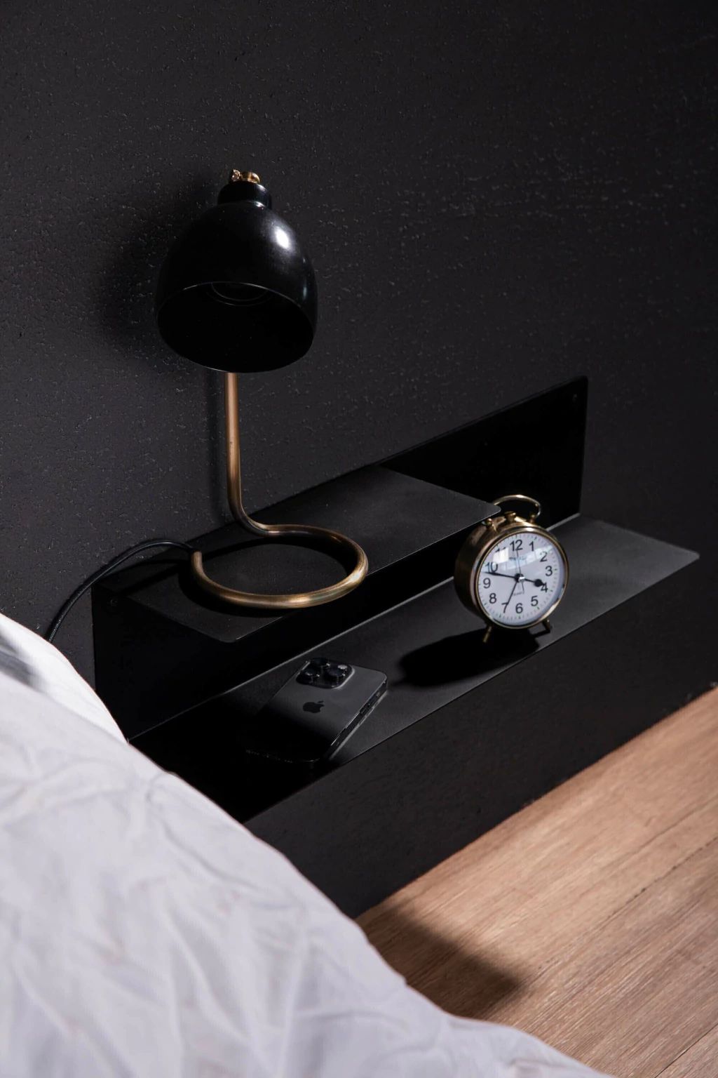 Lila Metal Shelf - lp17