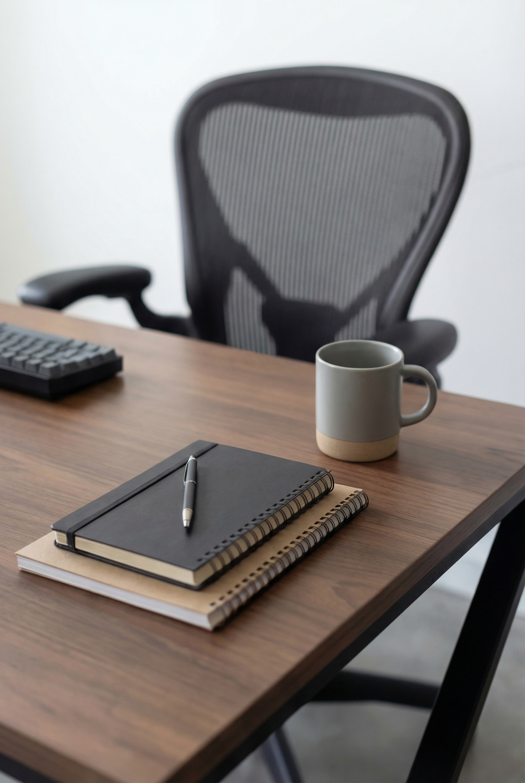 Employee Desk K3-BB