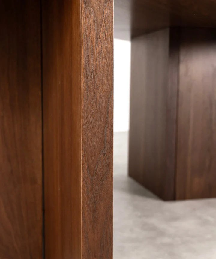 Kanso Dinning Table (Brown)