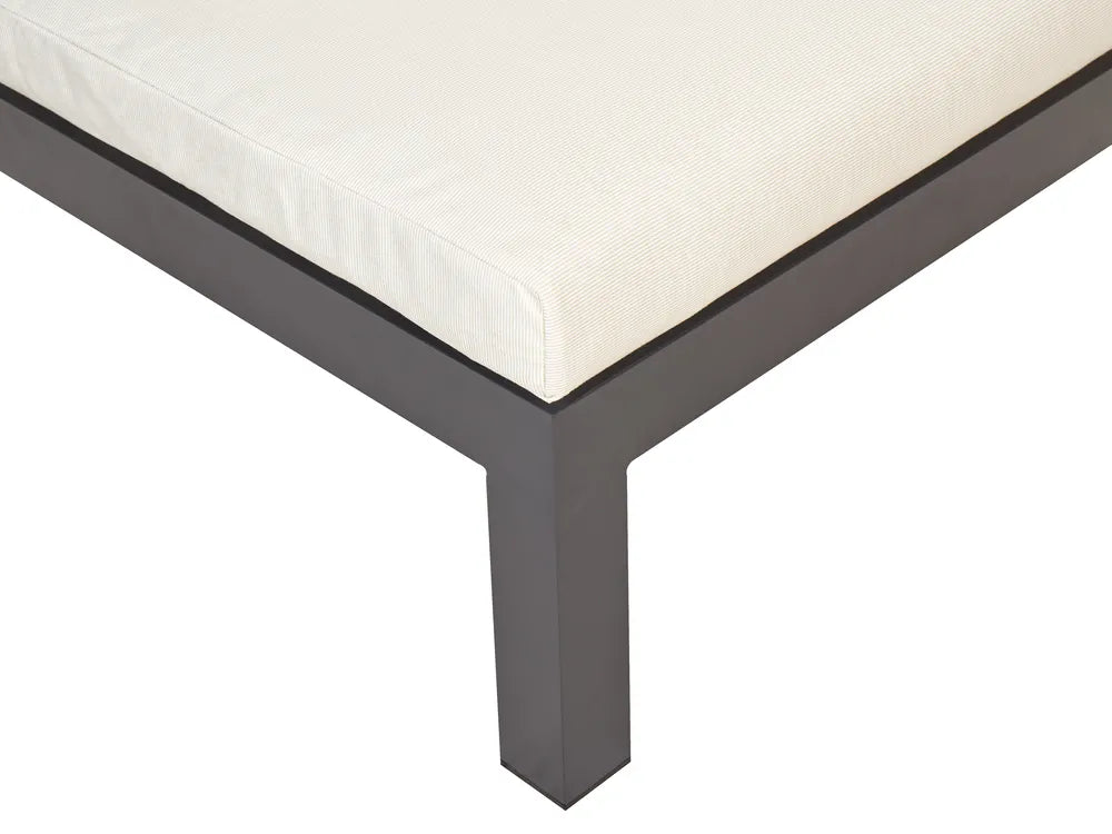 Kanso Outdoor - KOD1-Black & White