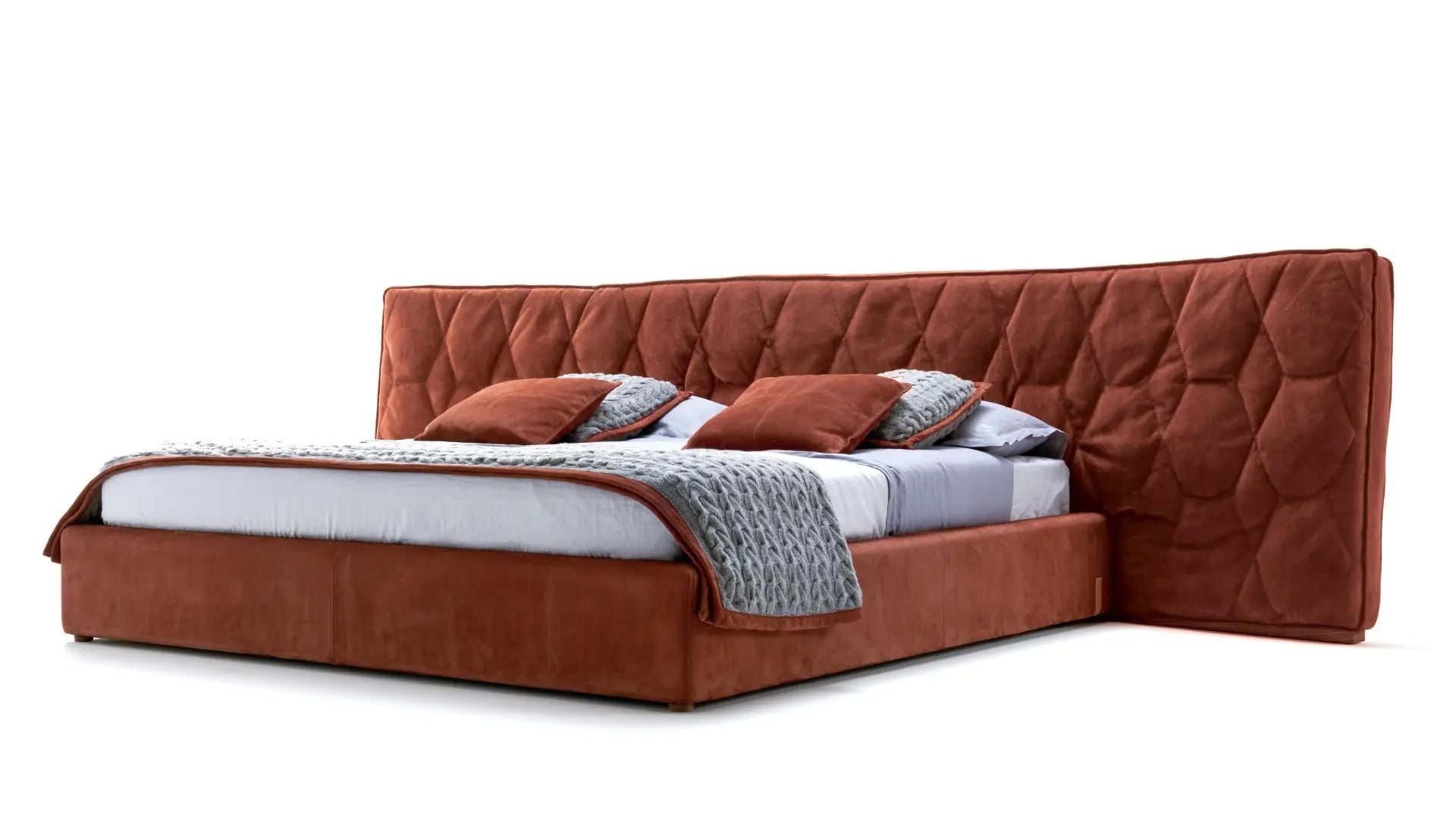 Leonora-Bed