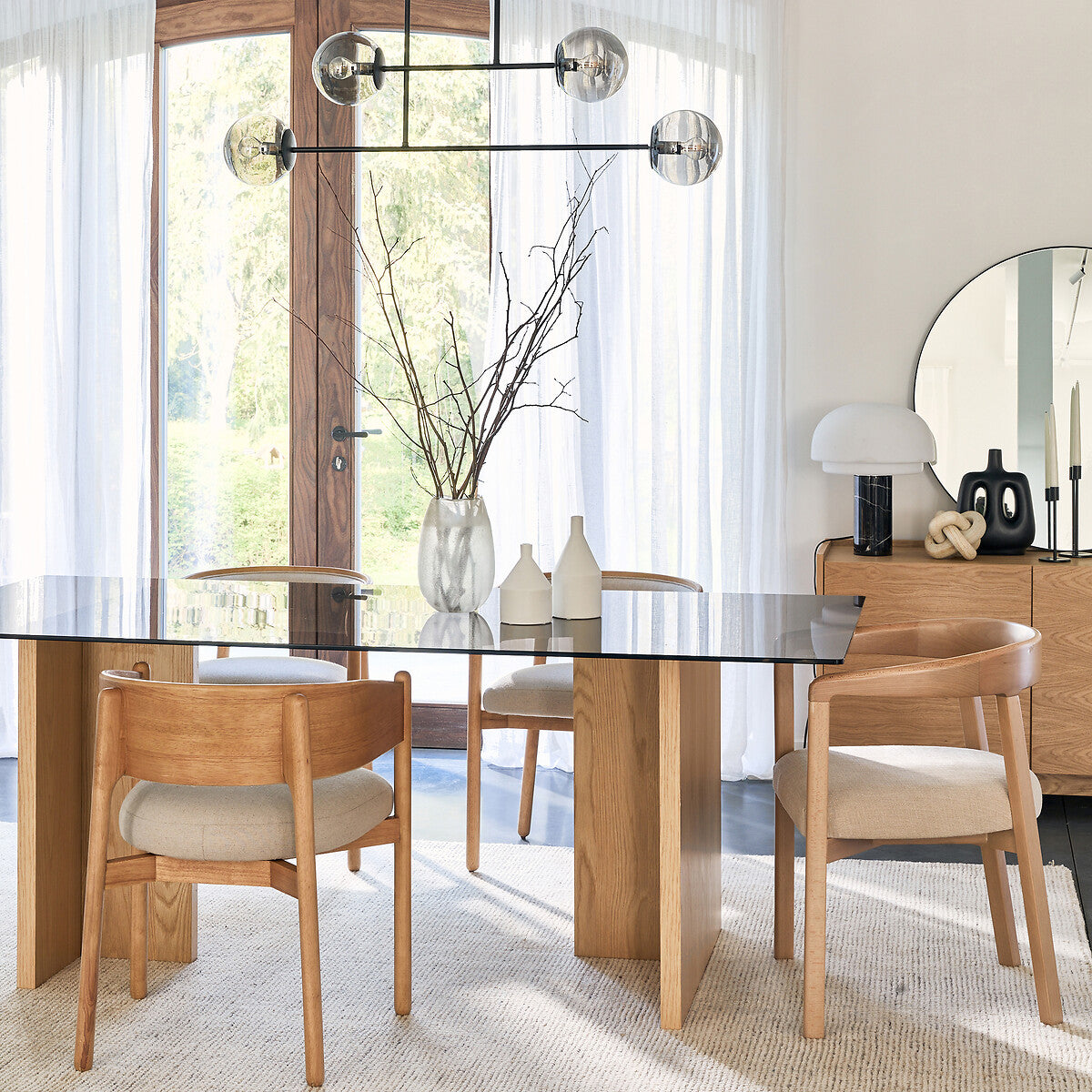 Urban Dinning Table