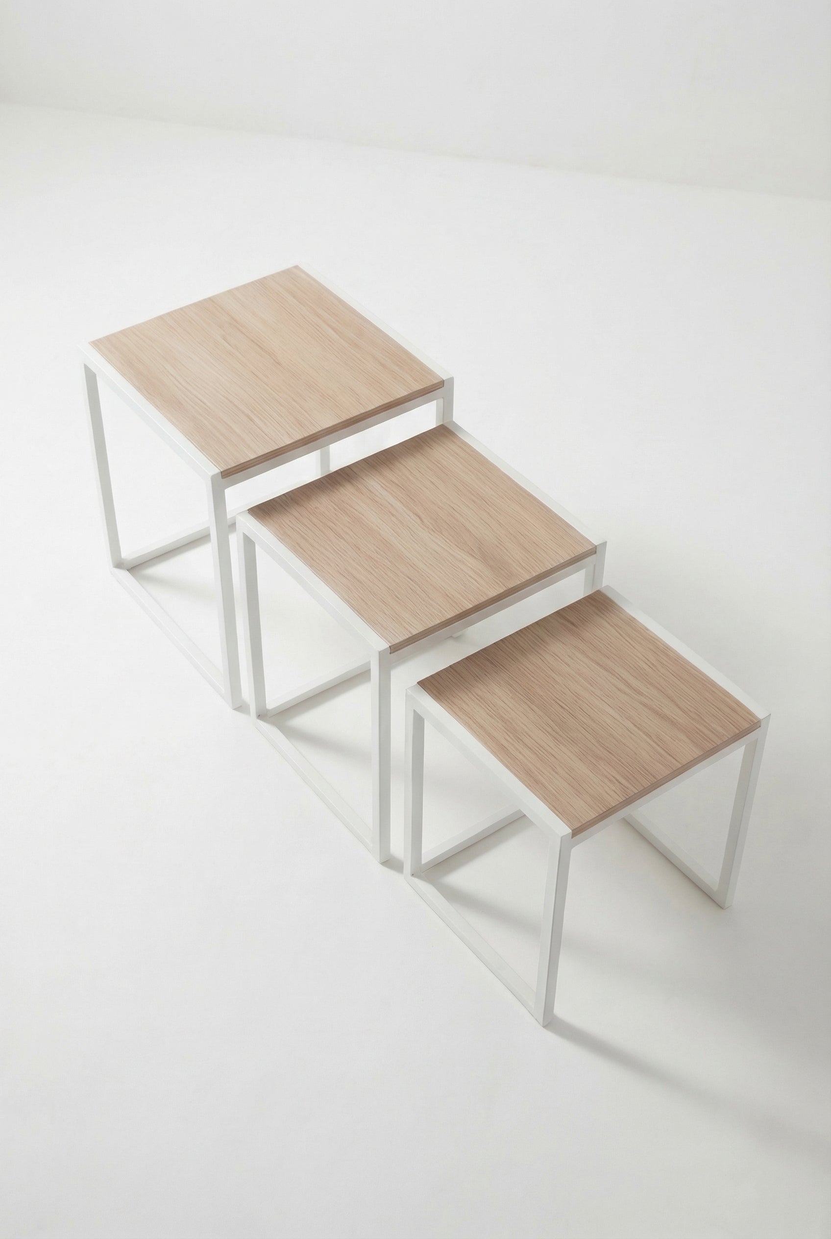 Block Nesting Coffee Table BNT1-WN طقم ترابيزه متداخله