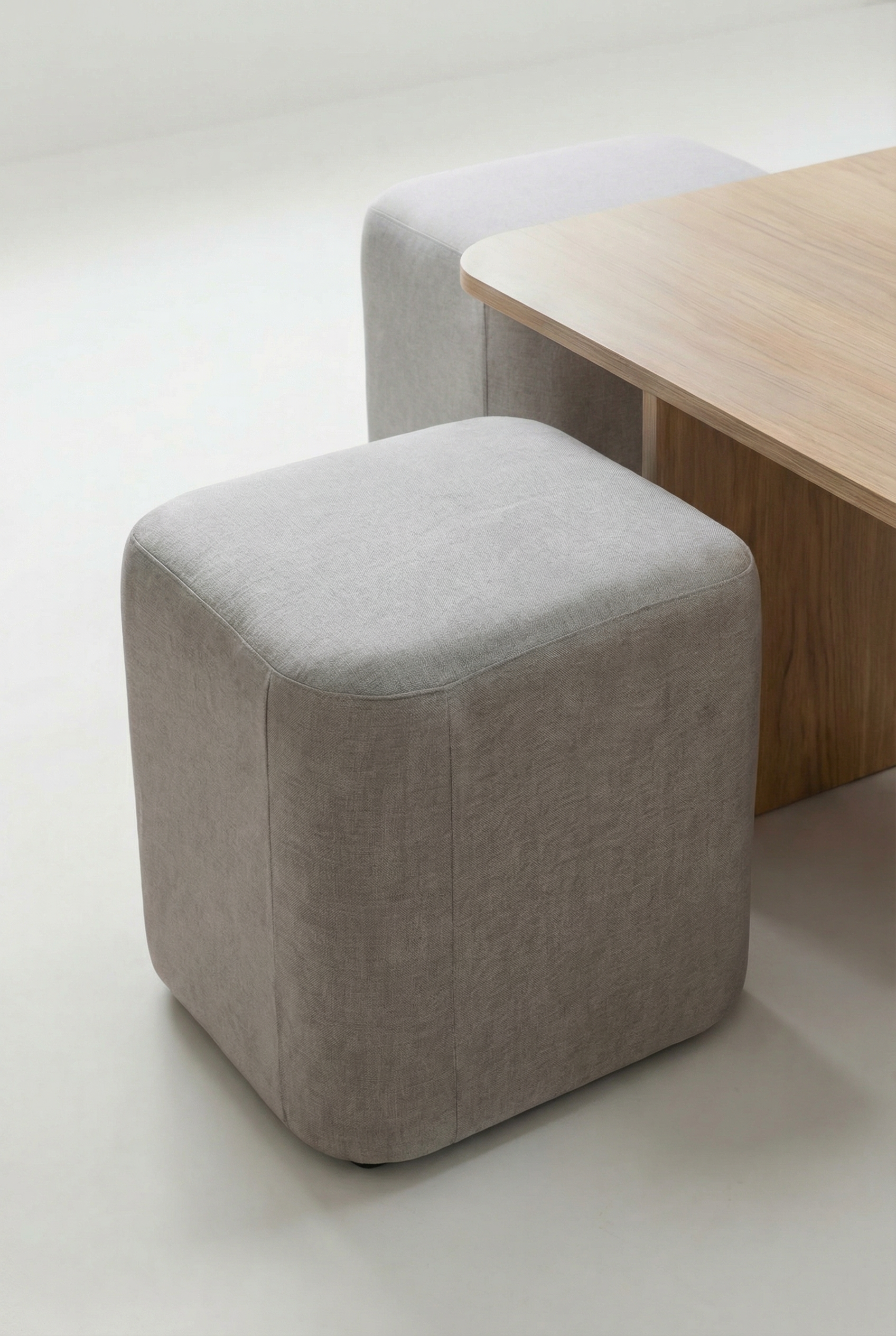 Lounge Cube Table