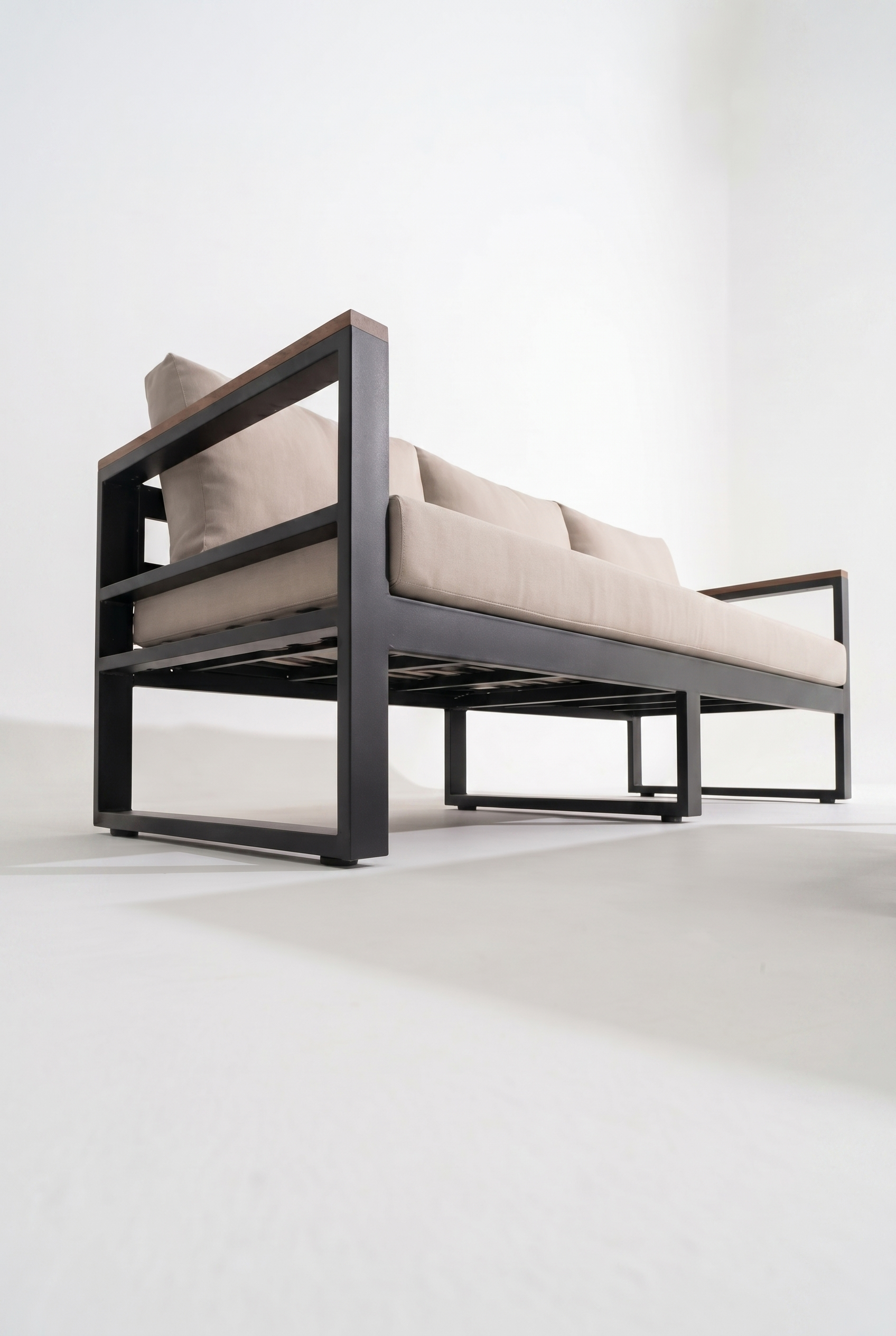 Loom Outdoor Set LOD1-Black